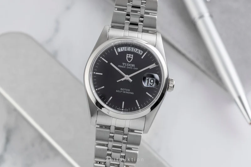 Tudor Date-Day steel automatic men's watch 76200 [2601120]