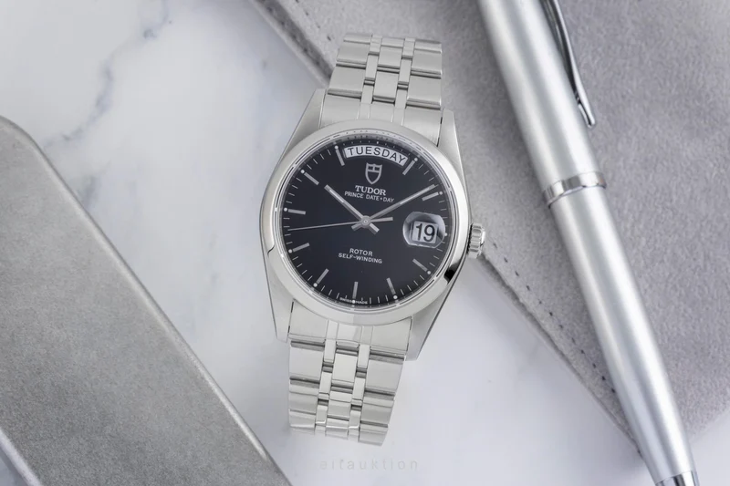 Tudor Date-Day steel automatic men's watch 76200 [2601120]