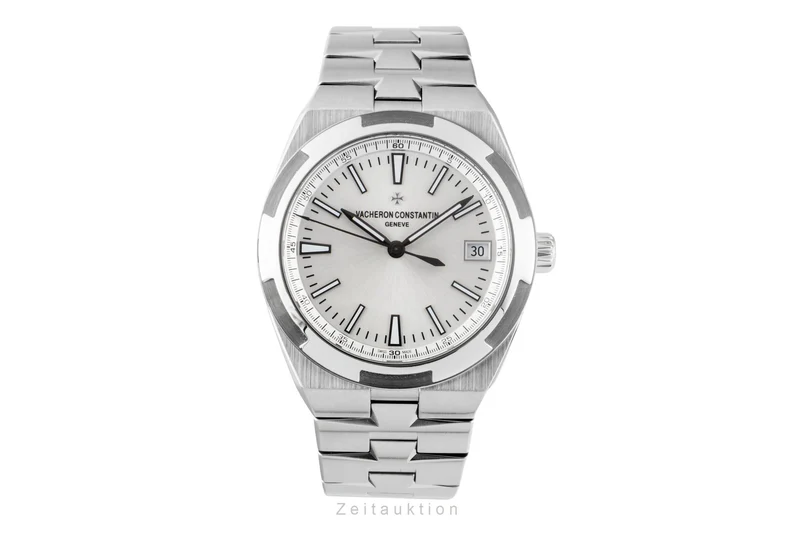 Vacheron & Constantin Overseas steel automatic men's watch 4500V/110A-B126 LP: 27900EUR [2601302]