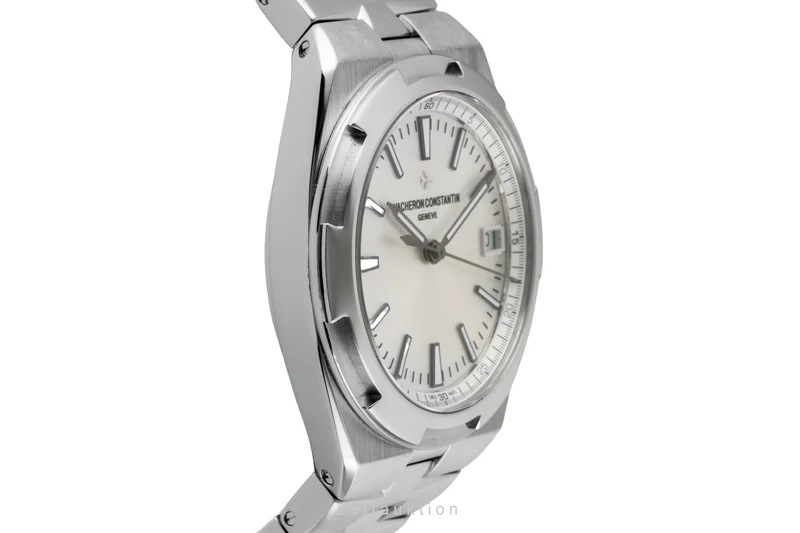 Vacheron & Constantin Overseas steel automatic men's watch 4500V/110A-B126 LP: 27900EUR [2601302]