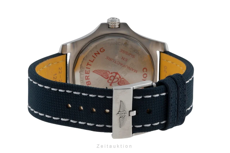 Breitling Avenger steel automatic men's watch A32395101C1X1 LP: 5550EUR [2601146]