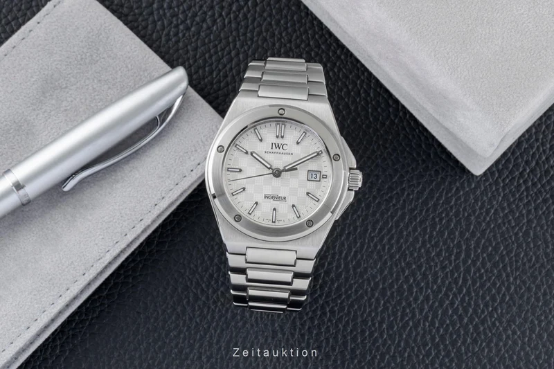 IWC Ingenieur steel automatic men's watch IW328902 LP: 12900EUR [2601275]