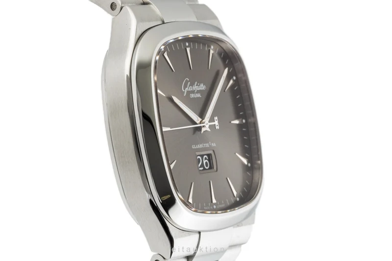 Glashütte Seventies steel automatic men's watch 2-39-47-12-12-14 LP: 10800EUR [2301432]