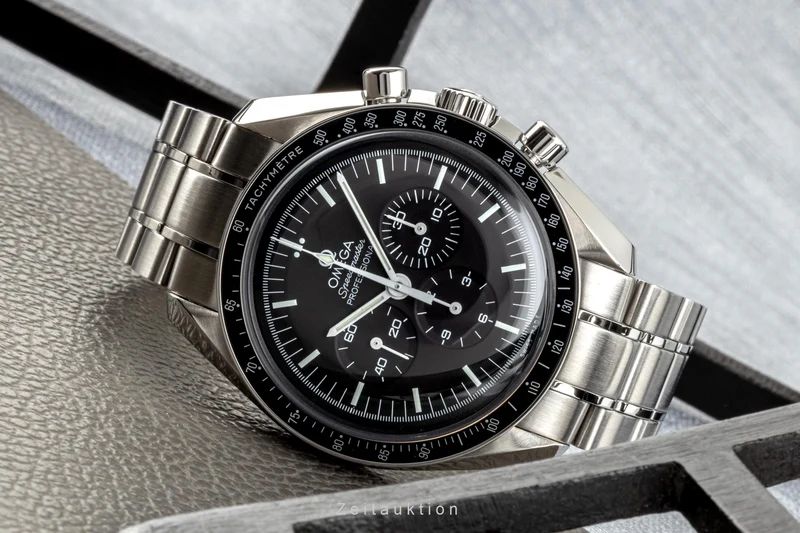 Omega Speedmaster chronograph steel manual winding men's watch 311.30.42.30.01.005 LP: 7400EUR [2301278]