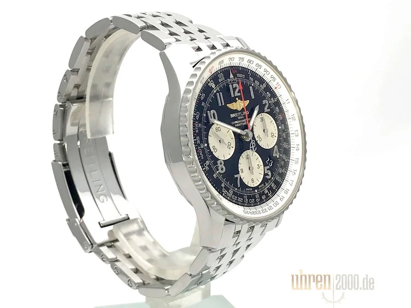 Breitling Navitimer 01 43 Ref. AB0120-165 aus 2012 D-Papiere