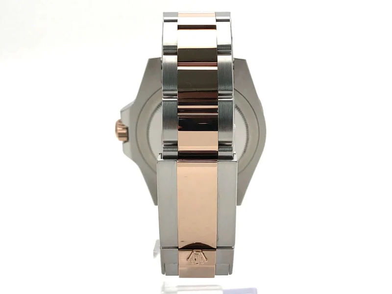 Rolex GMT-Master II Edelstahl Everose-Gold 126711CHNR aus 2020 LC100