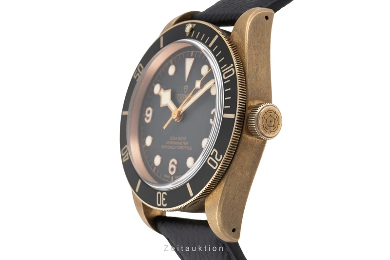 Tudor Black Bay bronze automatic men's watch 79250BA LP: 4800EUR [2600849]