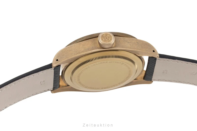 Tudor Black Bay bronze automatic men's watch 79250BA LP: 4800EUR [2600849]