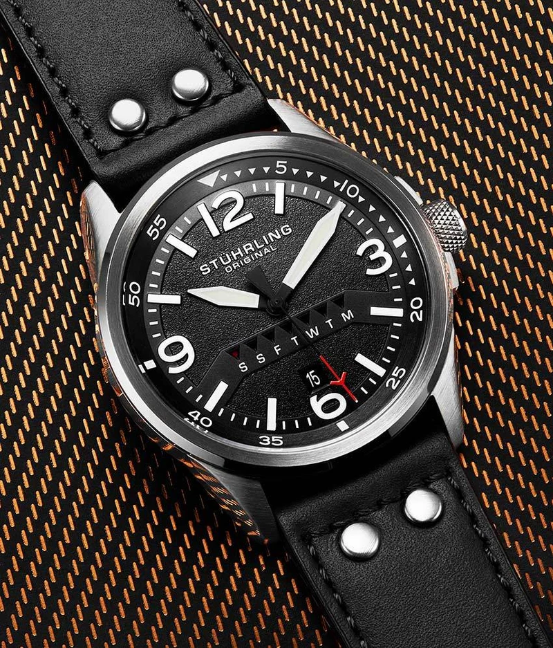 Aviator 447 Quartz 44mm