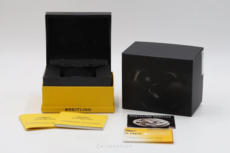 Breitling Avenger Skyland chronograph steel automatic men's watch A13380 [2601443]