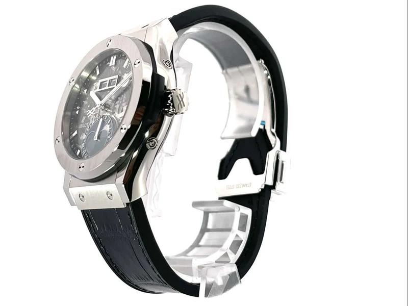 Hublot Classic Fusion Aerofusion 42 Mondphase Titanium 547.NX.0170.LR