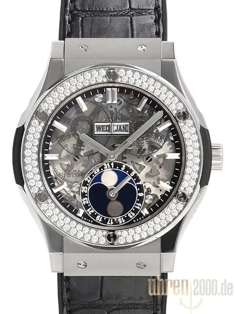 Hublot Classic Fusion Aerofusion Moonphase Titanium Diamonds 517.NX.0170.LR.1104