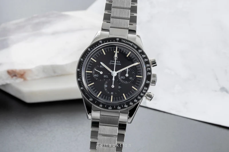 Omega Speedmaster Moonwatch chronograph steel manual winding men's watch 311.30.40.30.01.001 LP: 16800EUR [2600026]