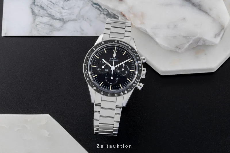 Omega Speedmaster Moonwatch chronograph steel manual winding men's watch 311.30.40.30.01.001 LP: 16800EUR [2600026]