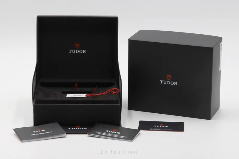 Tudor Black Bay steel automatic men's watch 7939G1A0NRU-0001 LP: 4740EUR [2601234]
