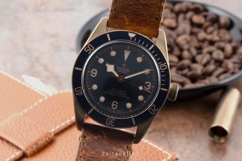 Tudor Black Bay bronze automatic men's watch 79250BB-0001 LP: 4800EUR [2601150]