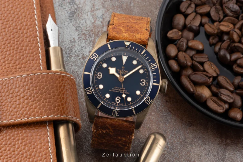 Tudor Black Bay bronze automatic men's watch 79250BB-0001 LP: 4800EUR [2601150]