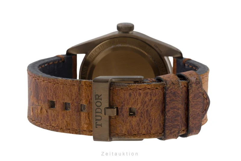 Tudor Black Bay bronze automatic men's watch 79250BB-0001 LP: 4800EUR [2601150]