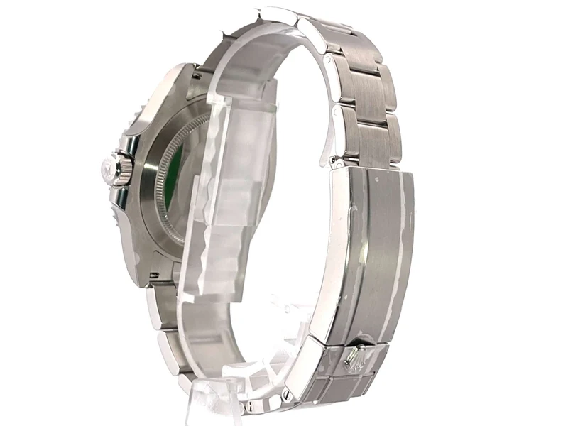 Rolex Submariner 124060 No Date verklebt 2022
