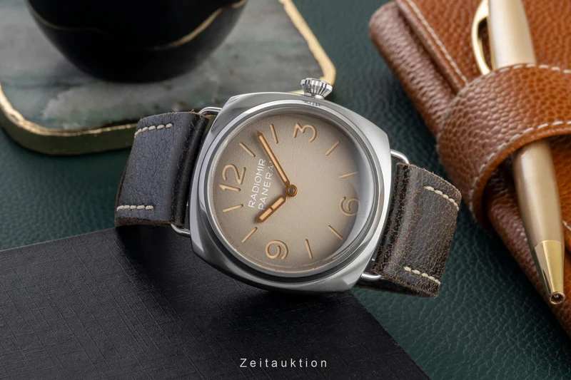 Panerai Radiomir steel manual winding men's watch PAM01350 LP: 7400EUR [2601081]