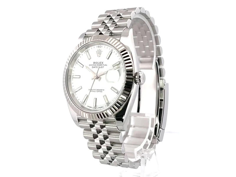 Rolex Datejust 41 Ref. 126334 Weiß Jubile-Band