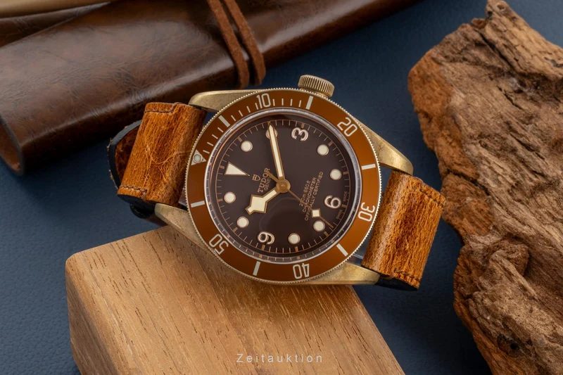 Tudor Black Bay bronze automatic men's watch 79250BM [2601091]