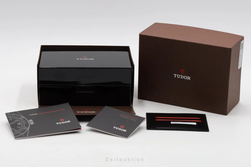 Tudor Black Bay bronze automatic men's watch 79250BM [2601091]