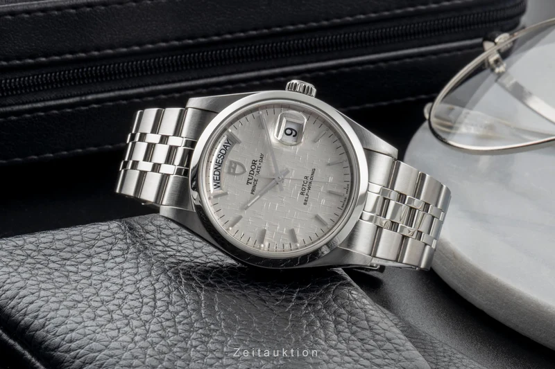 Tudor Date-Day steel automatic men's watch 76200 [2601119]