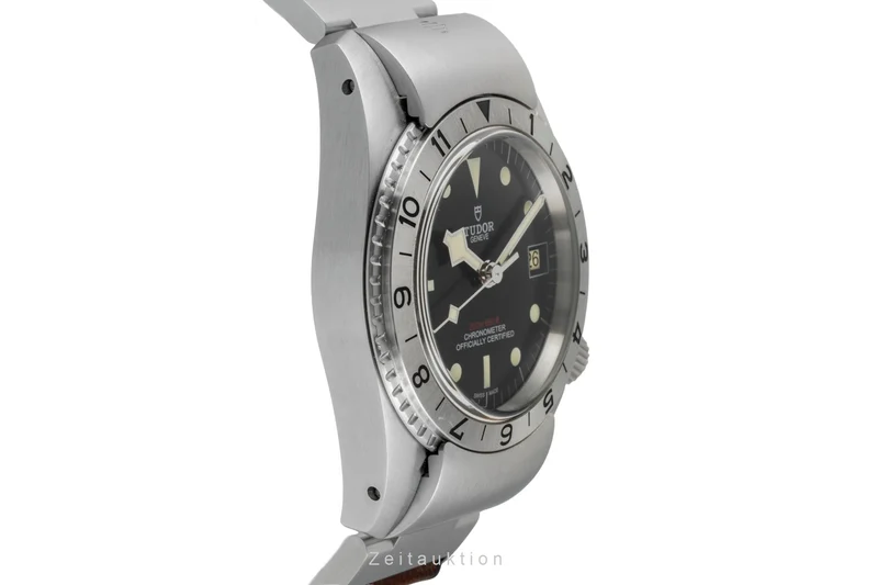 Tudor Black Bay steel automatic men's watch 70150 [2601085]