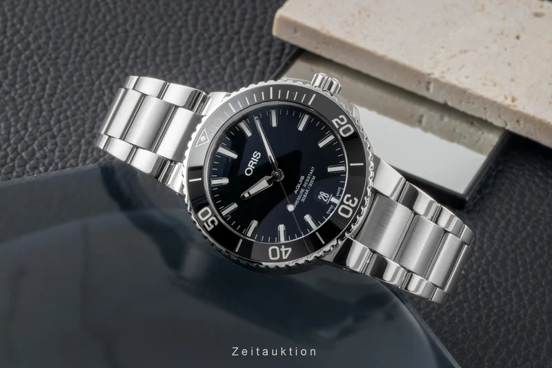Oris Aquis Date steel automatic men's watch 01 733 7732 4134-07 4 21 64FC LP: 2400EUR [2600568]
