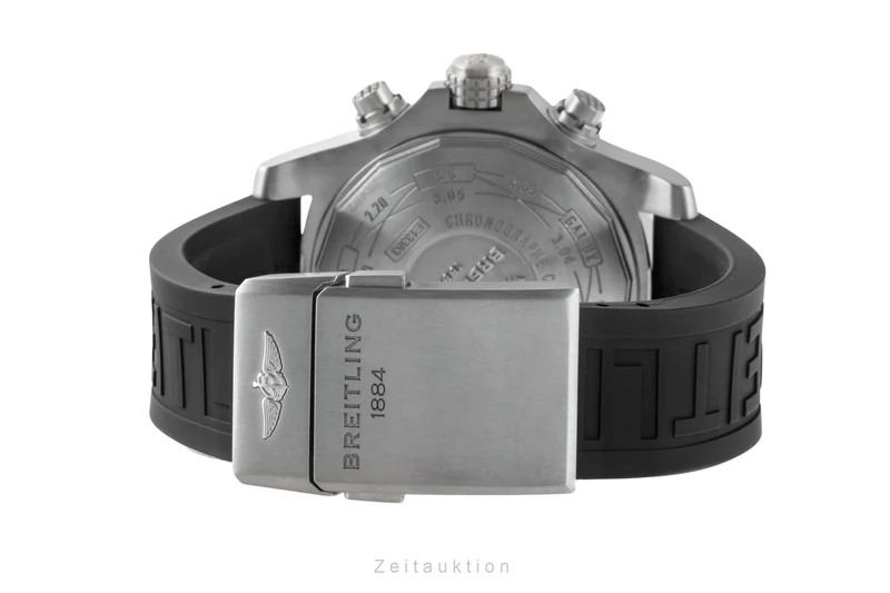 Breitling Avenger chronograph titanium automatic men's watch E1338310/M534 [2600274]