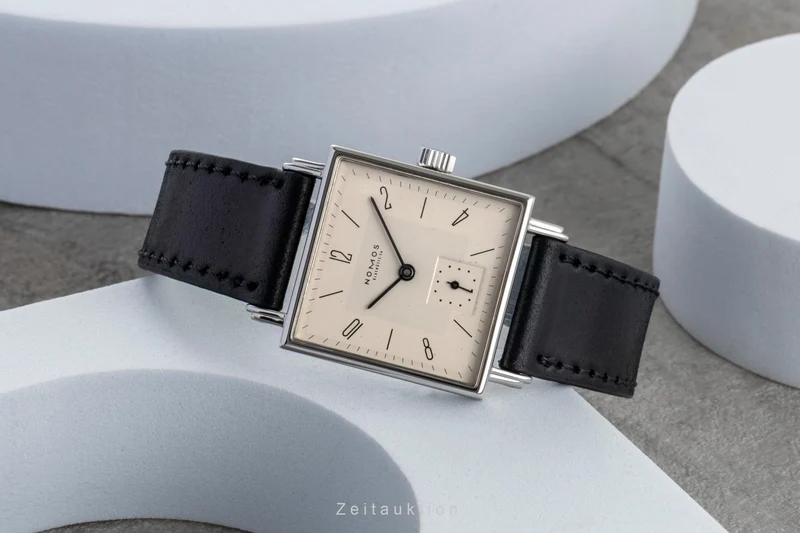 Nomos Tetra steel manual winding men's watch 401 [2600411]