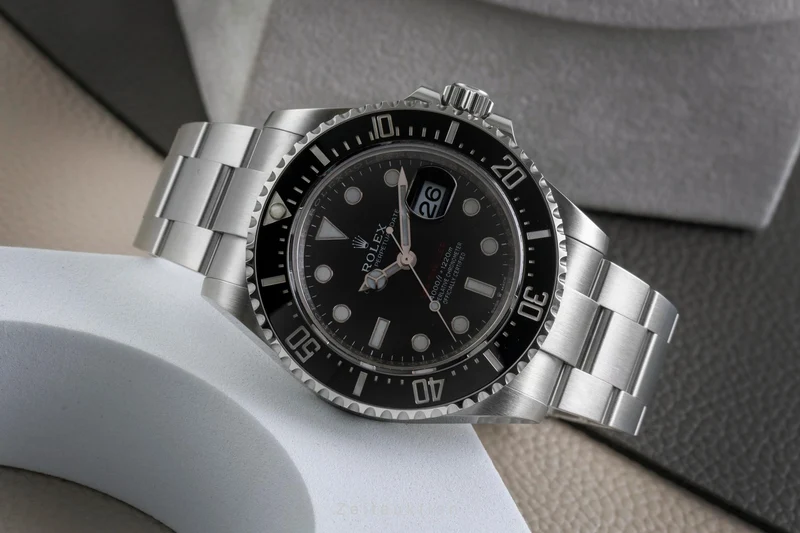 Rolex Sea-Dweller steel automatic men's watch 126600 [2600740]