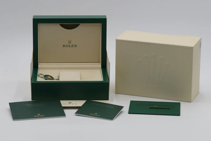Rolex Sea-Dweller steel automatic men's watch 126600 [2600740]