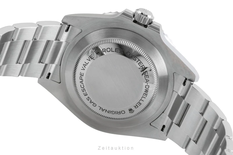 Rolex Sea-Dweller steel automatic men's watch 126600 [2600740]