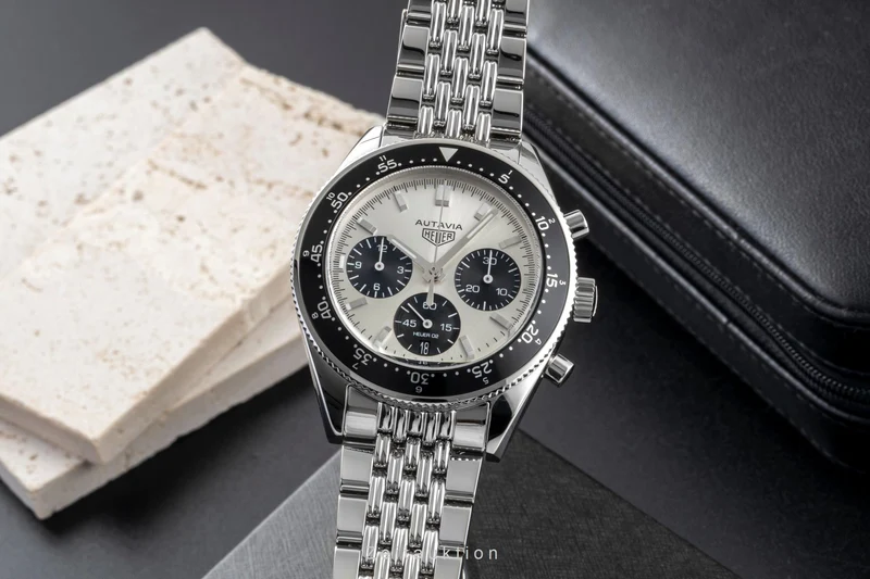 Tag Heuer Autavia chronograph steel automatic men's watch CBE2111.BA0687 Limited [2600911]