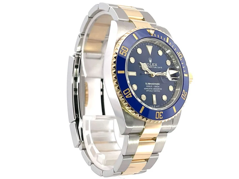 Rolex Submariner Date 41 Edelstahl Gelbgold 126613LB aus 2020