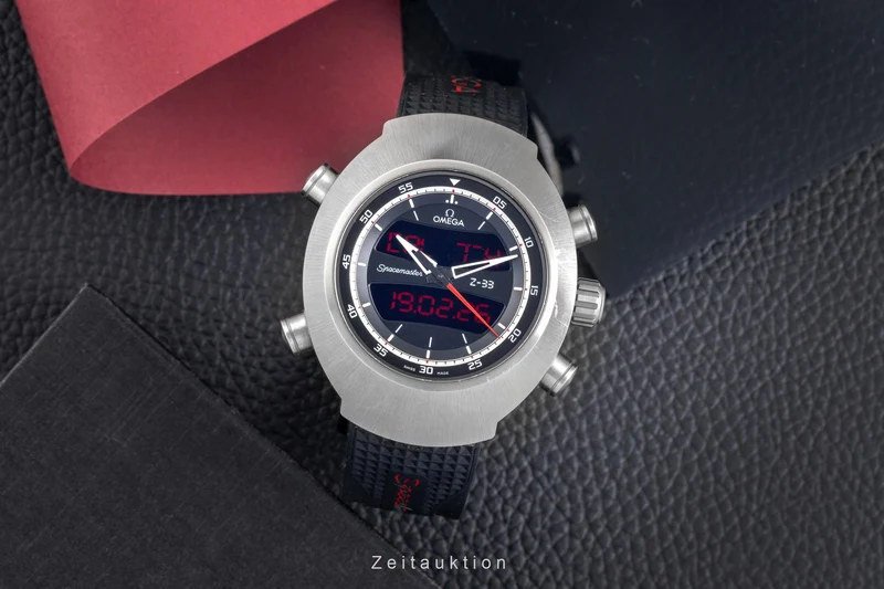 Omega Speedmaster chronograph titanium quartz men's watch 325.92.43.79.01.001 [2600623]
