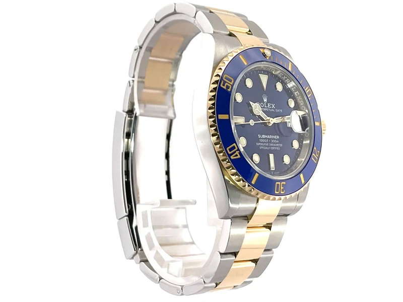 Rolex Submariner Date 41 Edelstahl Gelbgold 126613LB aus 2021