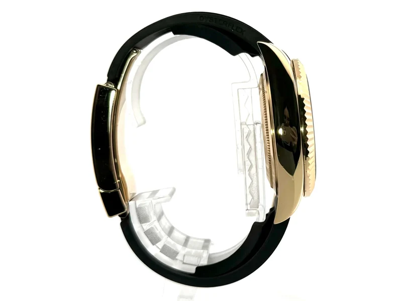 Rolex Sky-Dweller Gelbgold - Oysterflex 326238 Schwarz