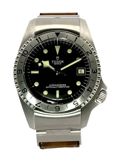 Tudor Black Bay P01 M70150-0001