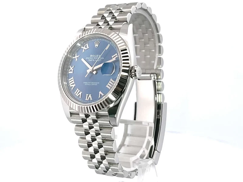 Rolex Datejust 41 Blau Römisch 126334 aus 2020 LC100 ungetragen Jubile-Band
