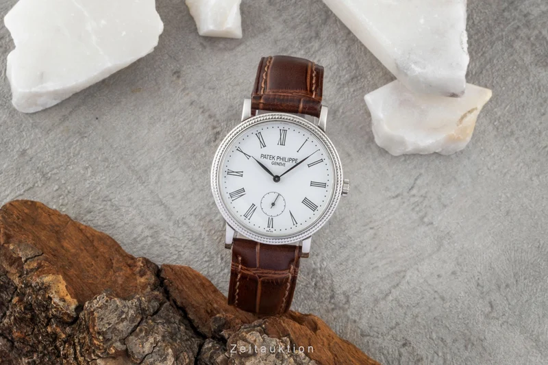 Patek Philippe Calatrava 18 ct white gold manual winding unisex 7119/1 [2601045]