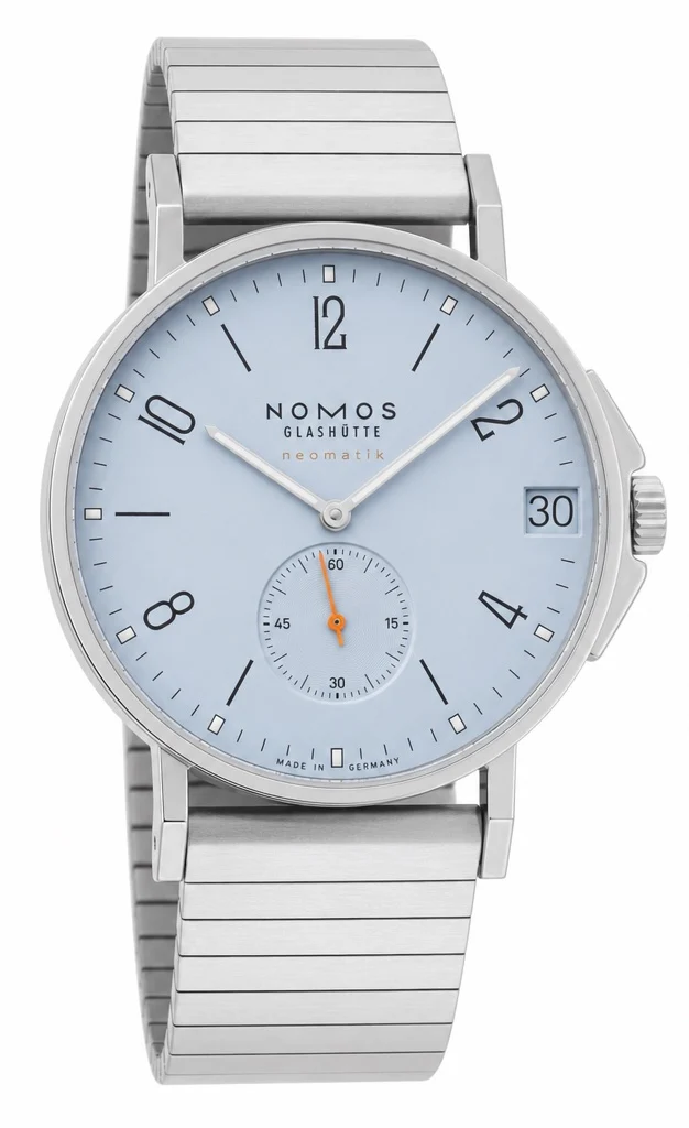 NOMOS Glashütte Ahoi neomatik 38 Datum Sky
