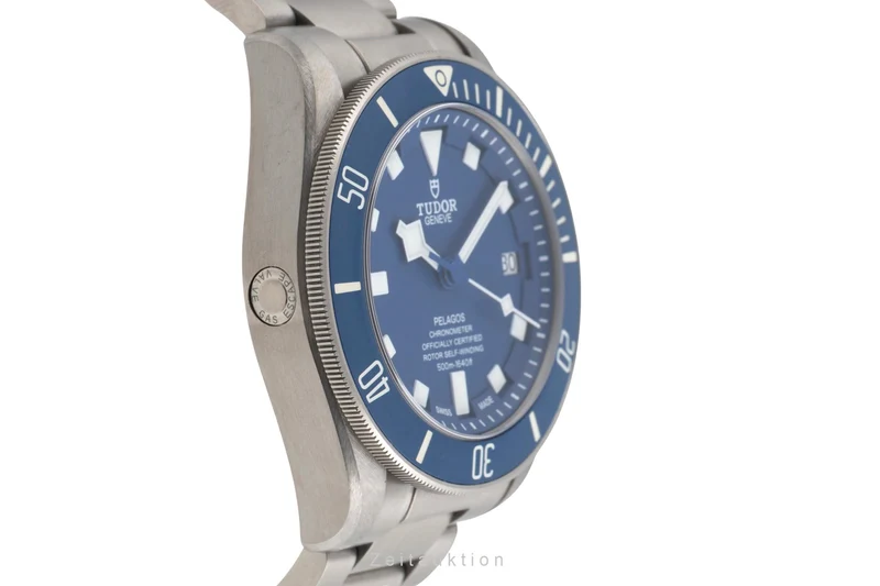 Tudor Pelagos titanium automatic men's watch 25600TB LP: 5360EUR [2600670]