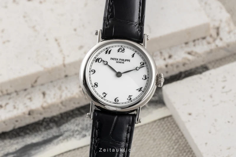 Patek Philippe Calatrava 18 ct white gold manual winding women's watch 4860 [2600342]