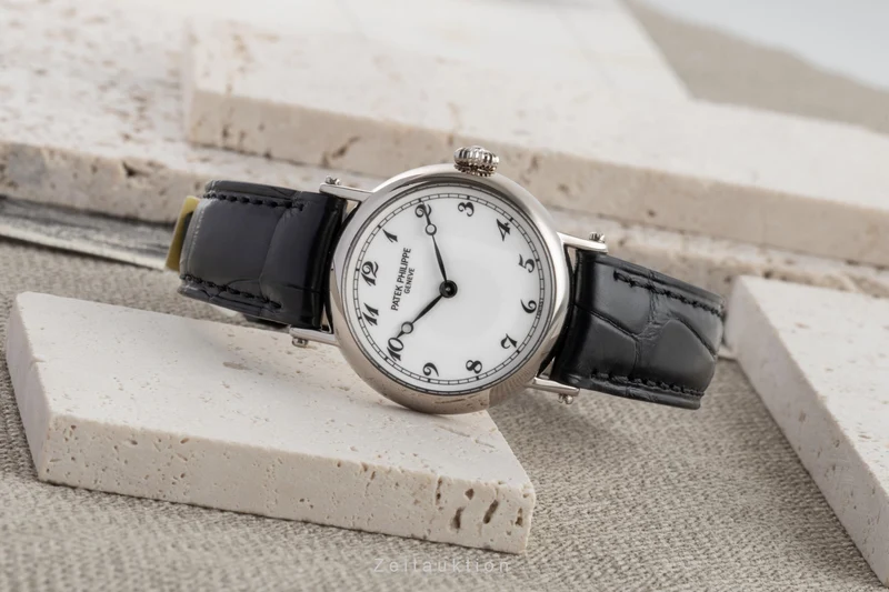Patek Philippe Calatrava 18 ct white gold manual winding women's watch 4860 [2600342]