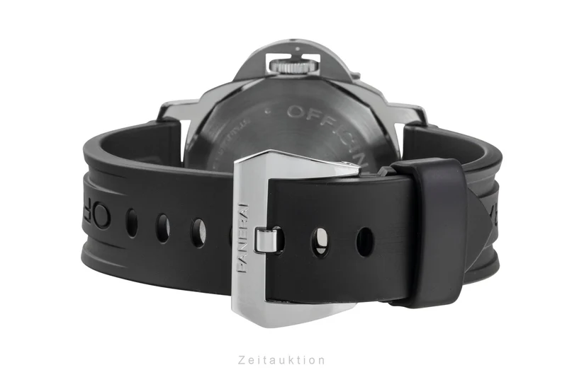 Panerai Luminor Marina steel manual winding men's watch PAM00777 LP: 6200EUR [2600162]