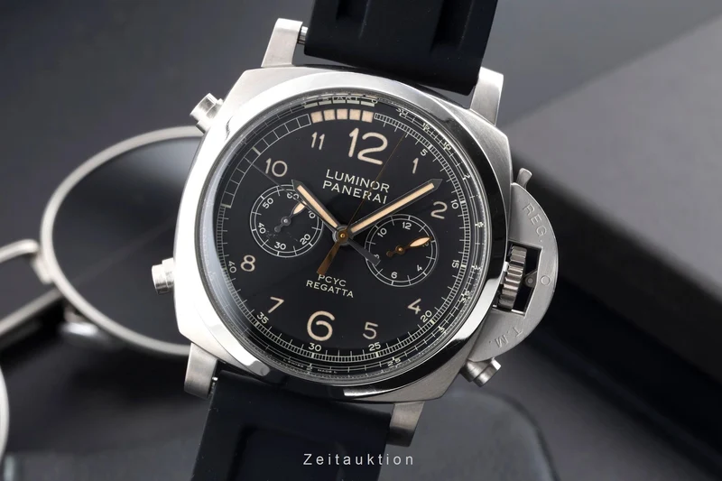 Panerai Luminor chronograph titanium automatic men's watch PAM00652 LP: 18900EUR [2600766]