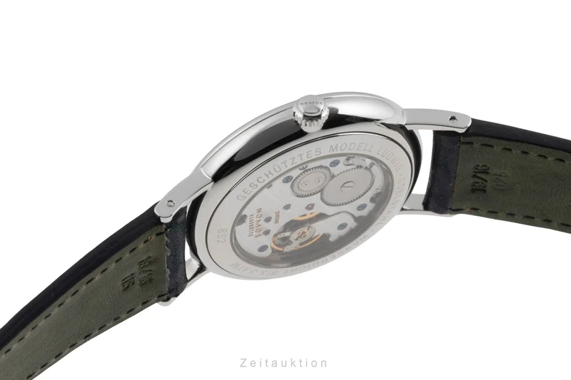 Nomos Ludwig steel manual winding men's watch 231 LP: 2400EUR [2600820]
